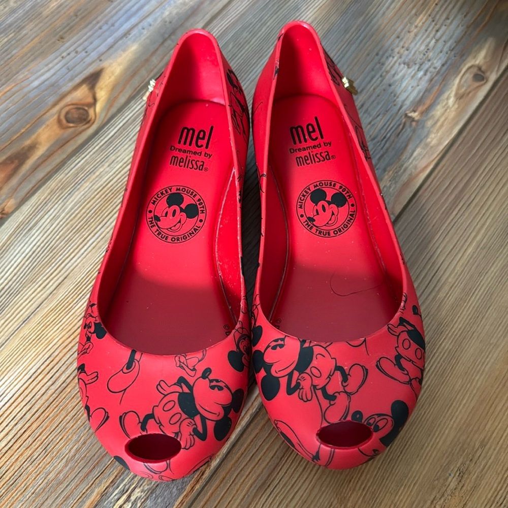 Mel dreamed by Melissa red Mickey Mouse shoes size 11